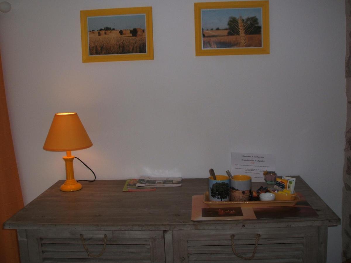 Chambres d'hôtes La Charrière Cheffois Esterno foto